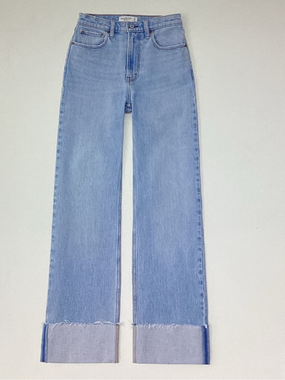 ✨️Abercrombie & Fitch Light Blue Wide-Leg Jeans✨️